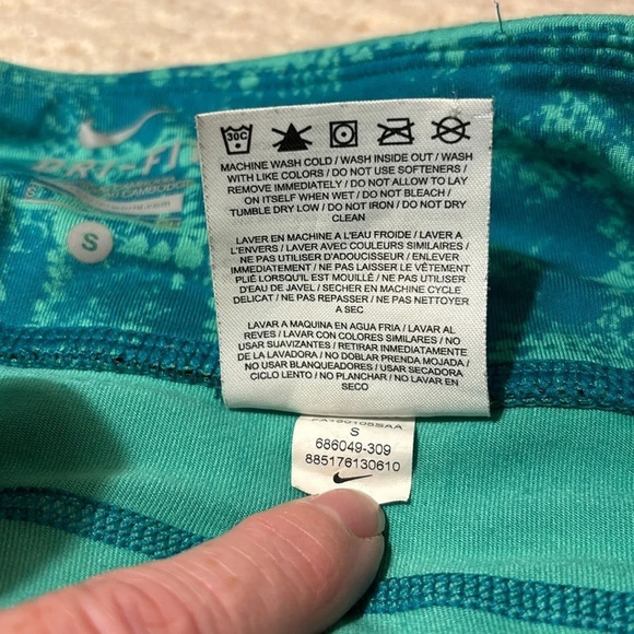 NIKE Women's 22" Epic Run Cropped Running Tights 825863 Green Blue Print Size S - Picture 7 of 11